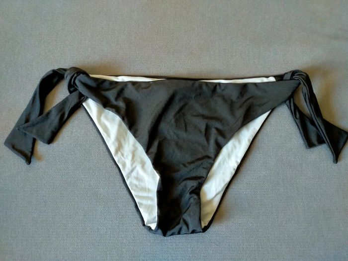 Bas de maillot noir à nouer – Philippe Matignon – Taille 38 - photo numéro 3