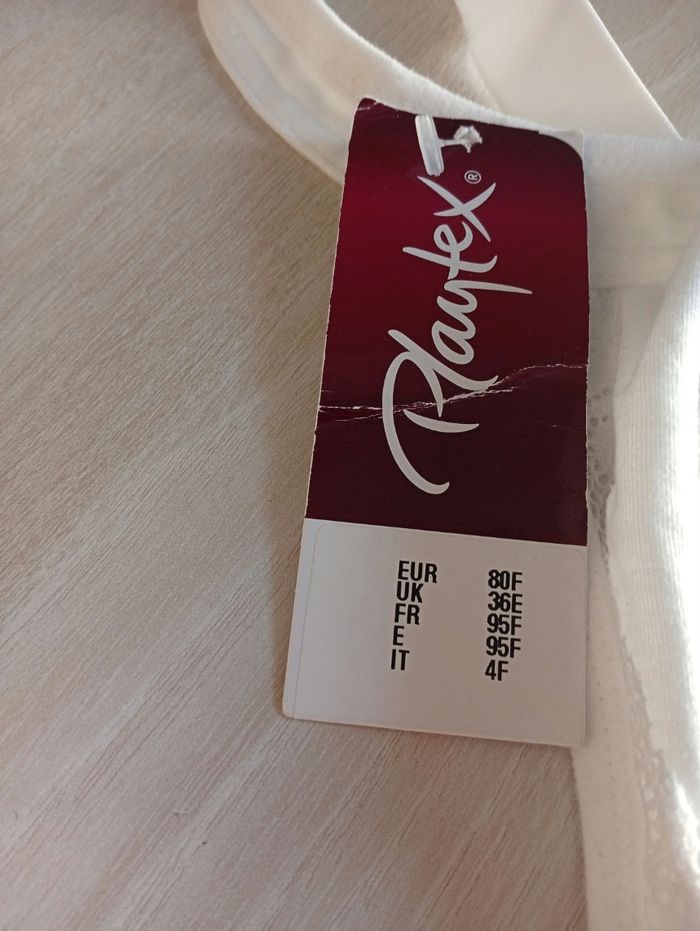 Soutien gorge Playtex neuf - photo numéro 3