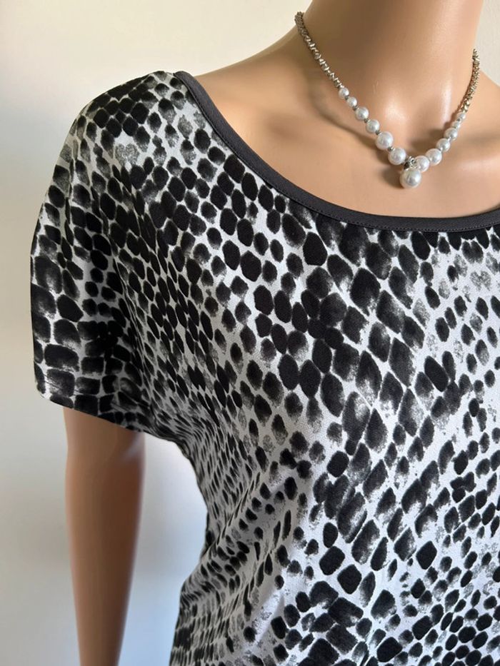 Blouse noire et blanche à manches courtes JBC taille M jamais portée - photo numéro 5