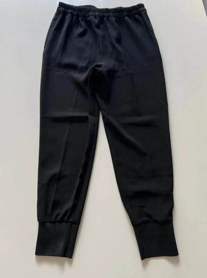Pantalon Zara neuf - photo numéro 2