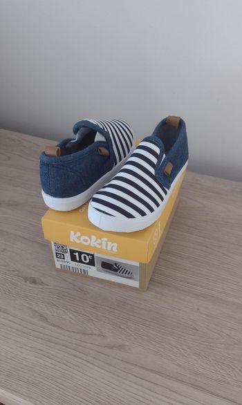 Chaussure neuves enfant pointure 23