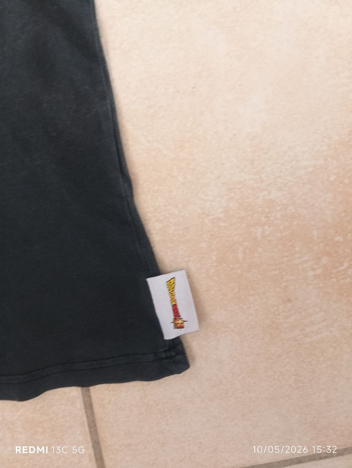 T-shirt Dragon ball Z taille 7 ans - photo numéro 2
