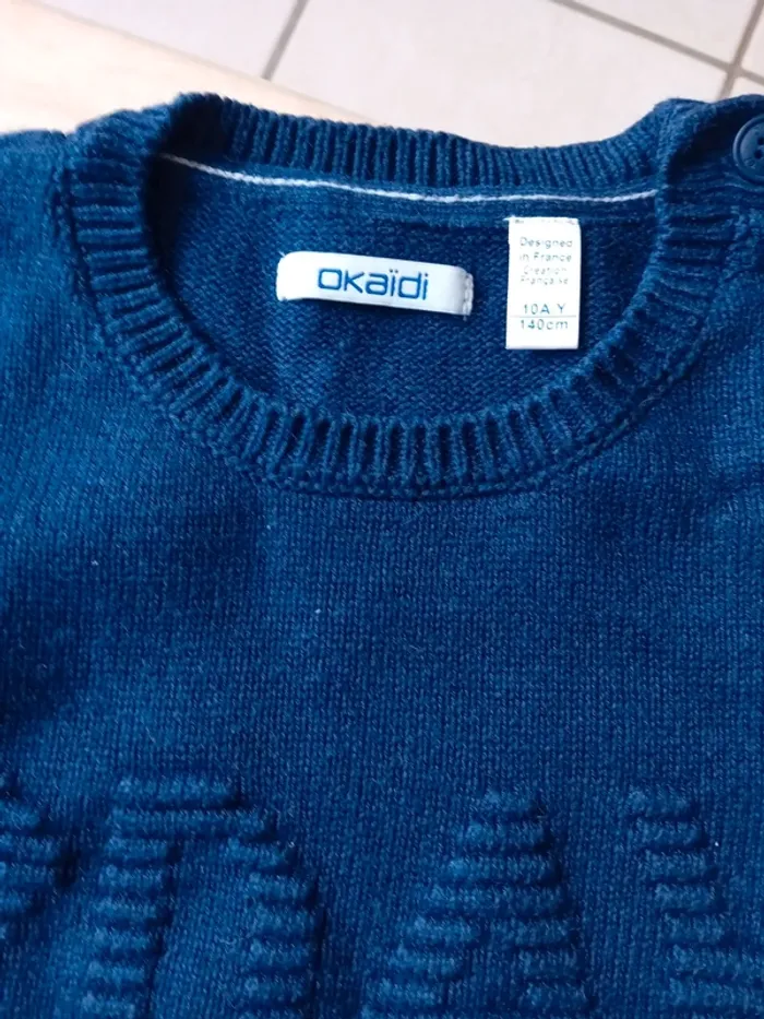 Pull en laine okaidi bleu marine - photo numéro 2