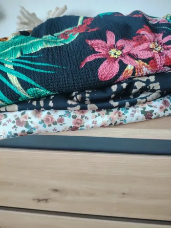 Lot 3 robes courtes été taille 44