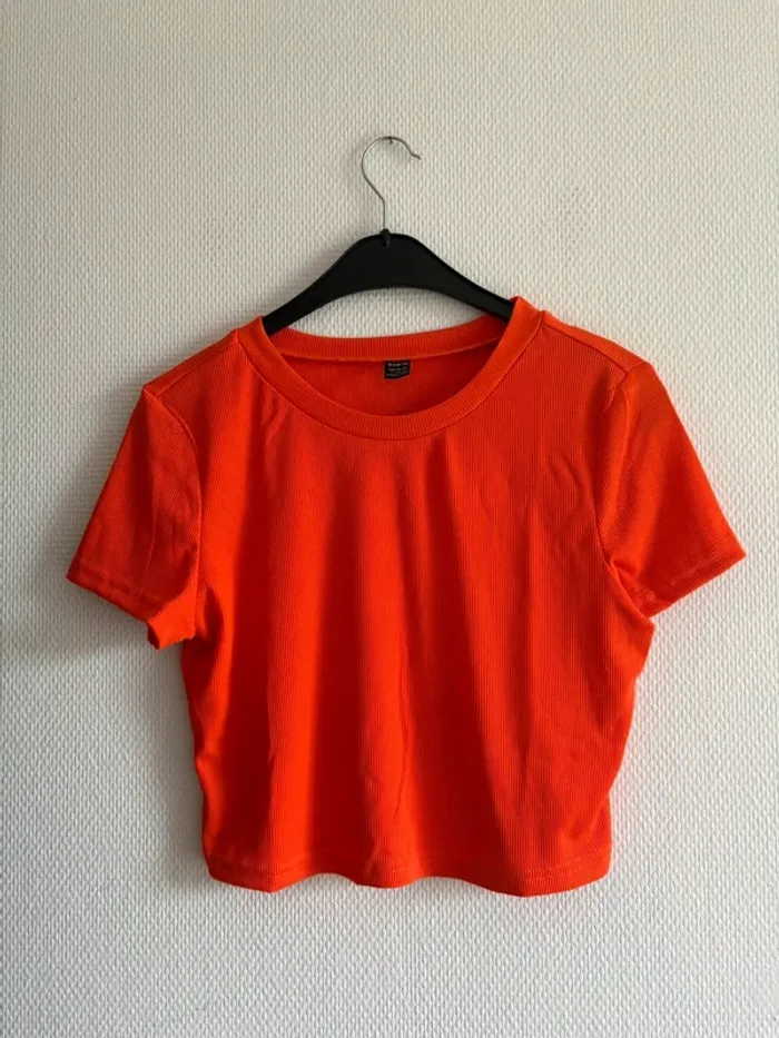 Crop top orange