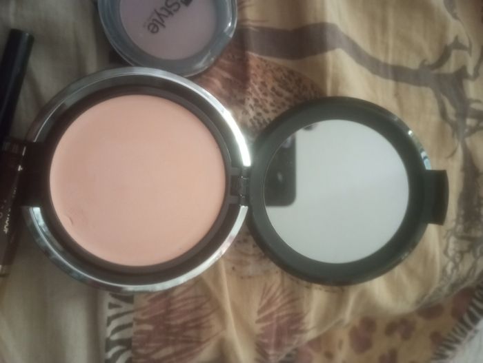 Maquillage - photo numéro 3