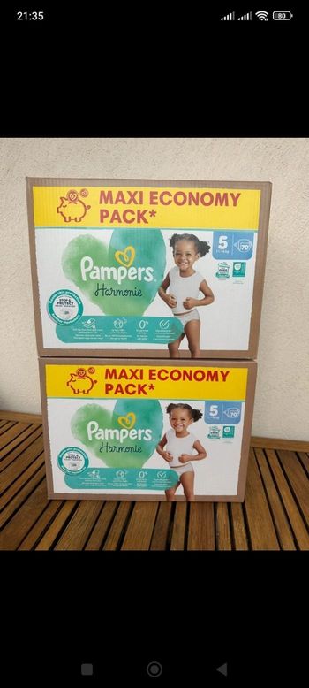 140 Couches Pampers taille 5 harmonie 11-16 kg 