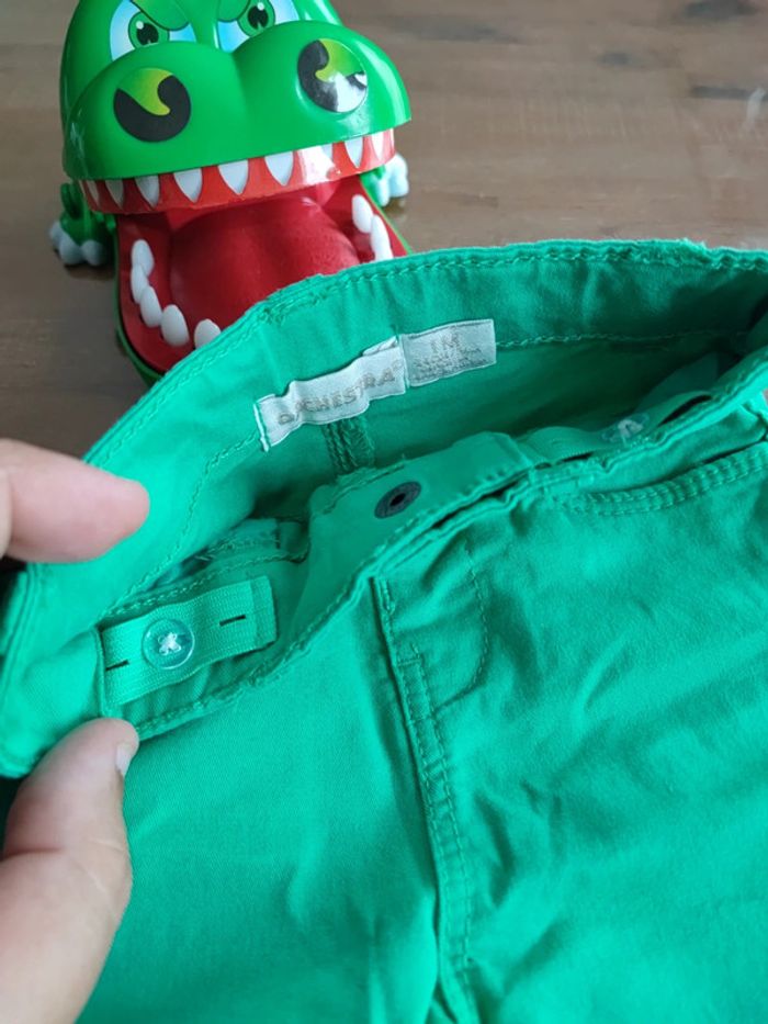 Pantalon vert 1mois - photo numéro 3