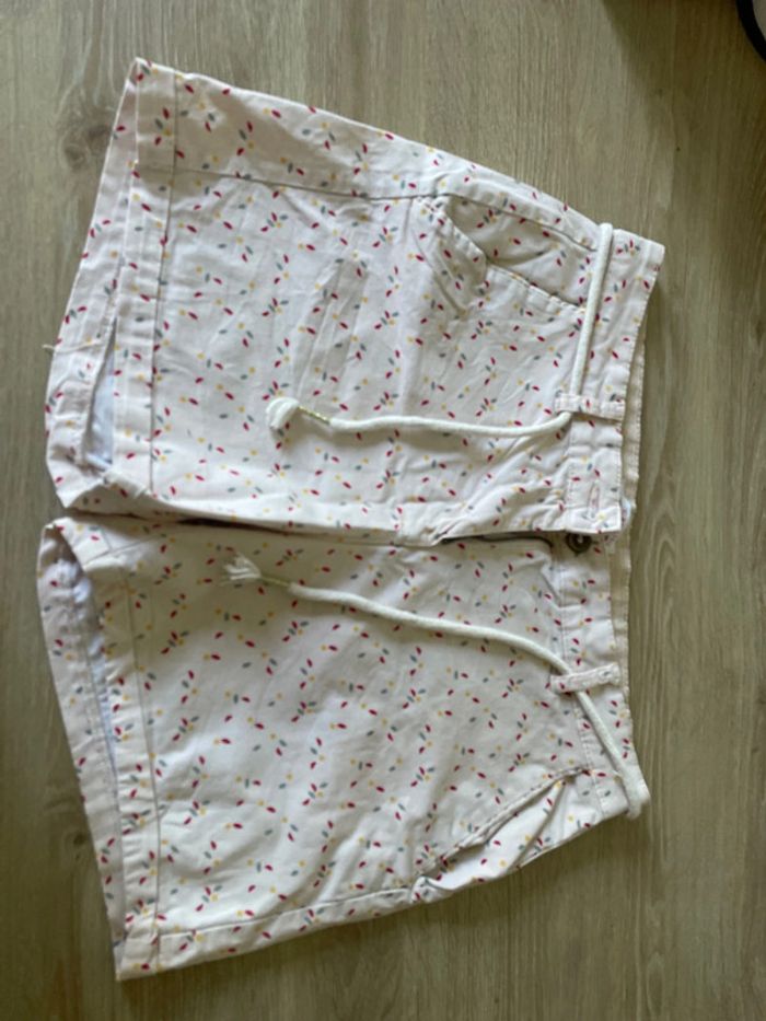 Short camaïeu