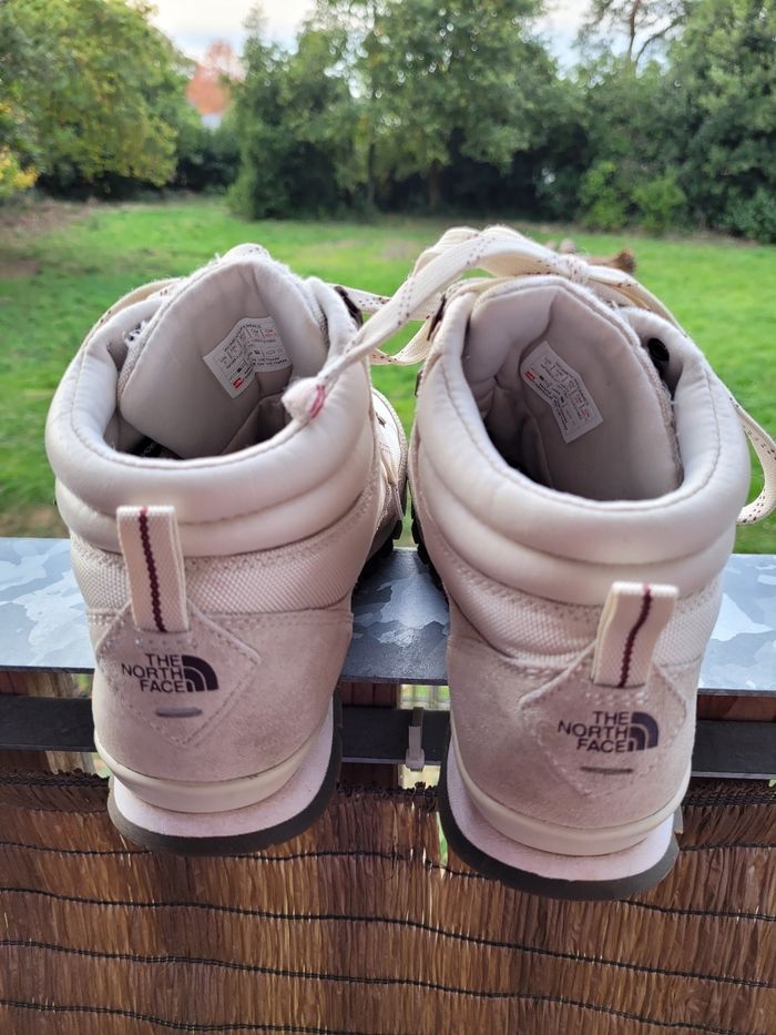 chaussures de randonnée the north face t39 (20e) - photo numéro 3