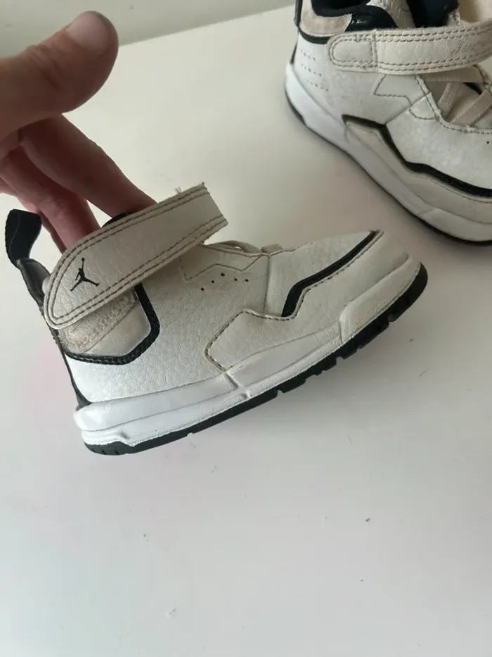 Air Jordan Rétro 3 Bébé - 21 - blanc et noir - photo numéro 3