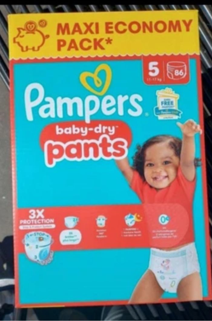 Couches Pampers pants taille 5