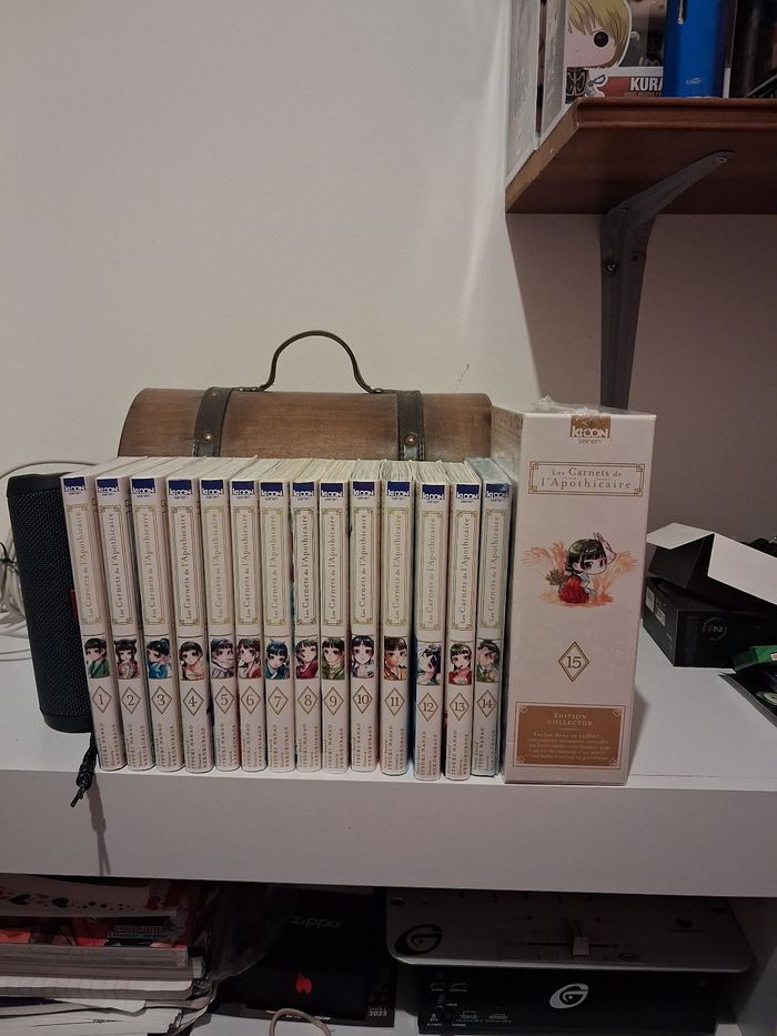 Manga Les Carnets de l'Apothicaire intégrale tome 1 au tome 15 avec tome 15 collector