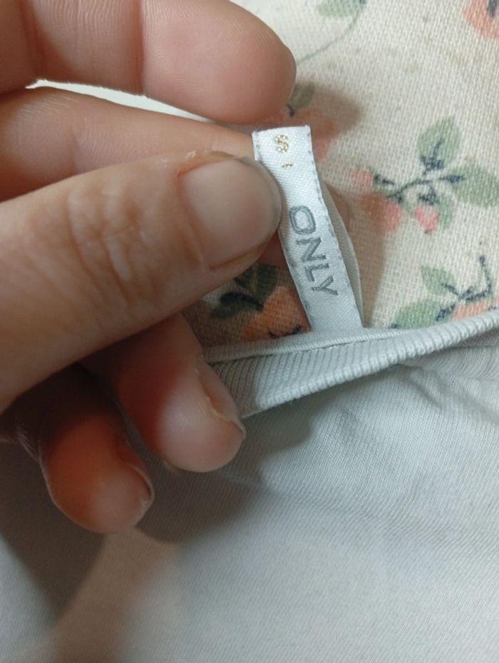 Maillot Only taille S - photo numéro 6