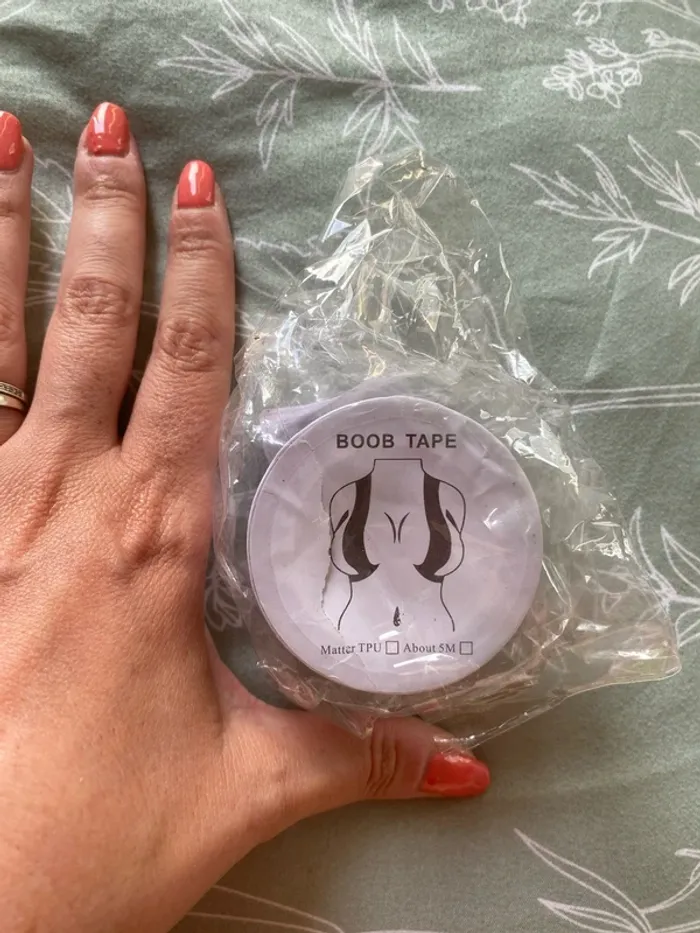 Bande adhésive poitrine boob tape - photo numéro 2