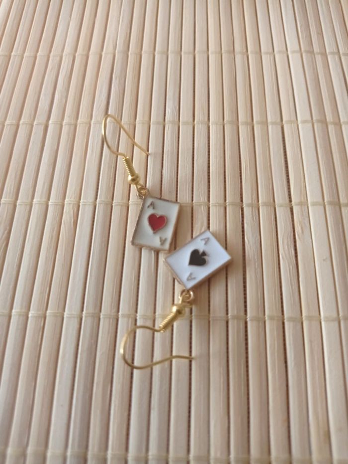 Boucles d'oreilles jeux de cartes