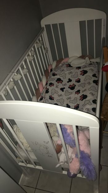 Lit bébé avec Matelat neuf