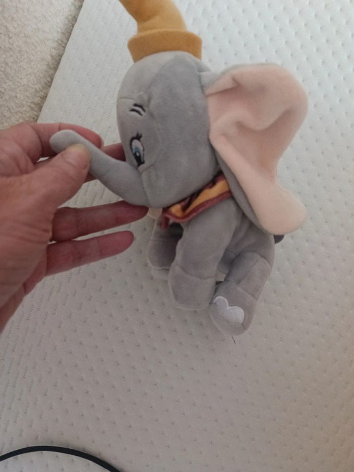 Peluche Disney - photo numéro 2