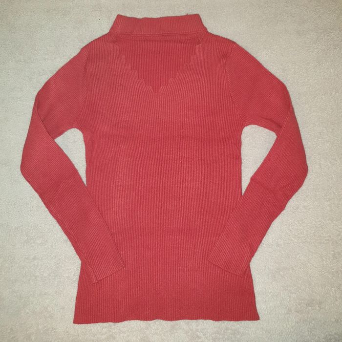 Pull rouge