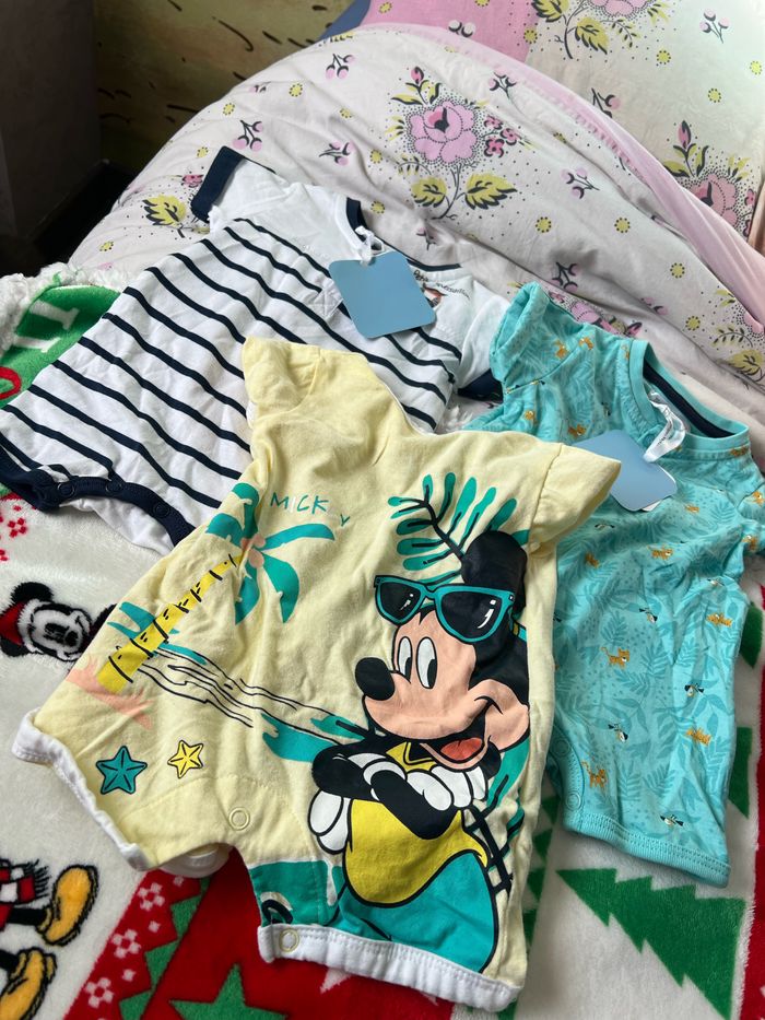 Vêtements bébé garçon tailles 3 mois - photo numéro 7