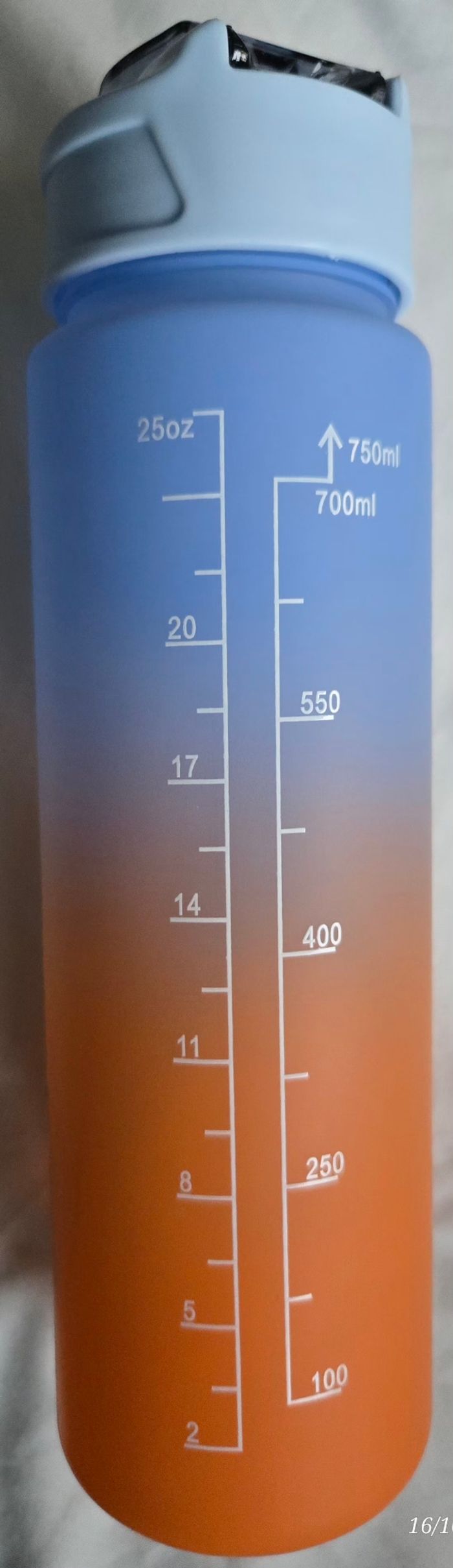 Gourde d'eau - photo numéro 2