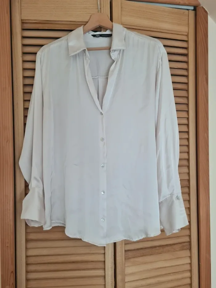 Chemise Zara satin écru