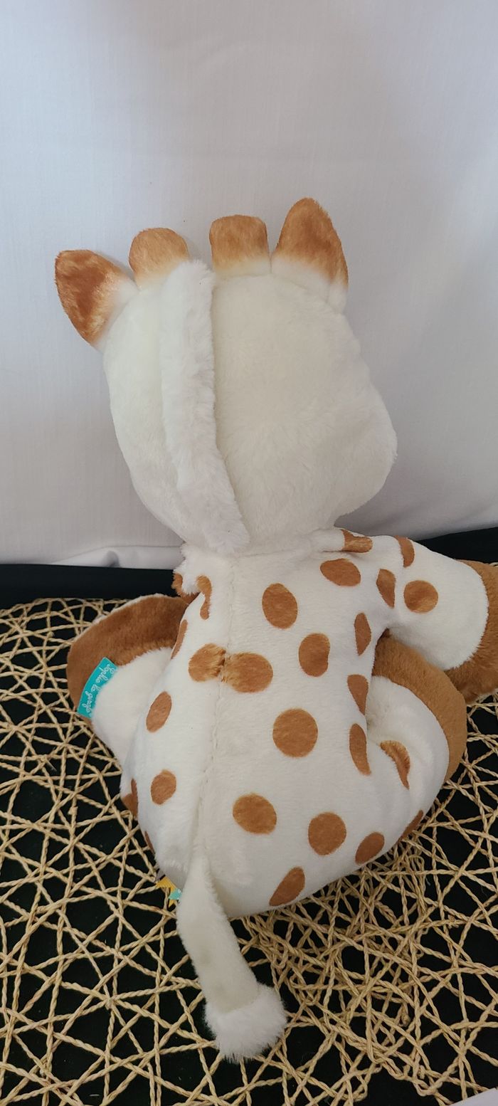 PELUCHE MAXI SOPHIE 35 CM - SOPHIE LA GIRAFE - photo numéro 3