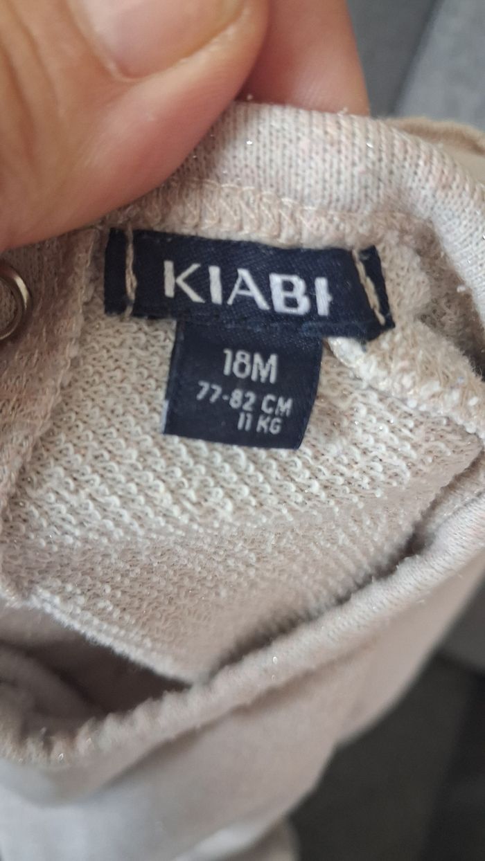 Lot pyjamas 18 mois 2 - photo numéro 4