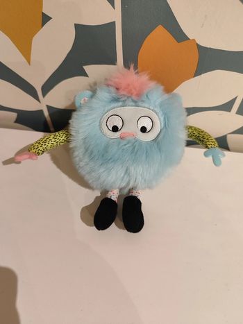 Peluche Doudou et compagnie monstre les oobiz