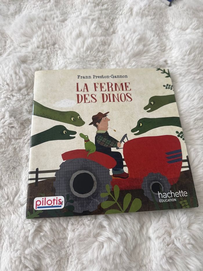 Lots de trois livres j - photo numéro 3