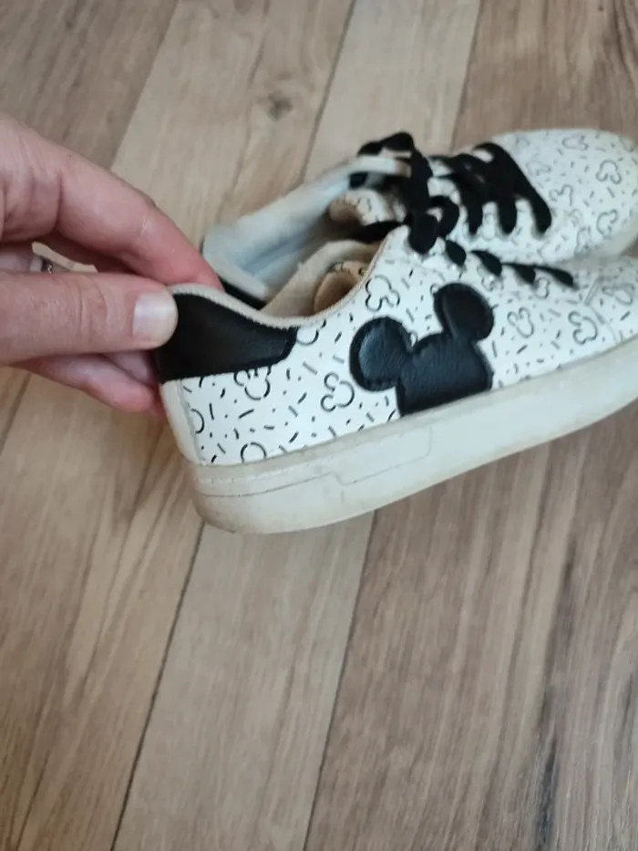 Baskets Mickey - photo numéro 2