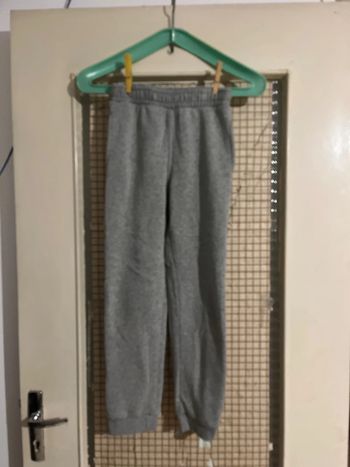 Jogging Tissaia Basic