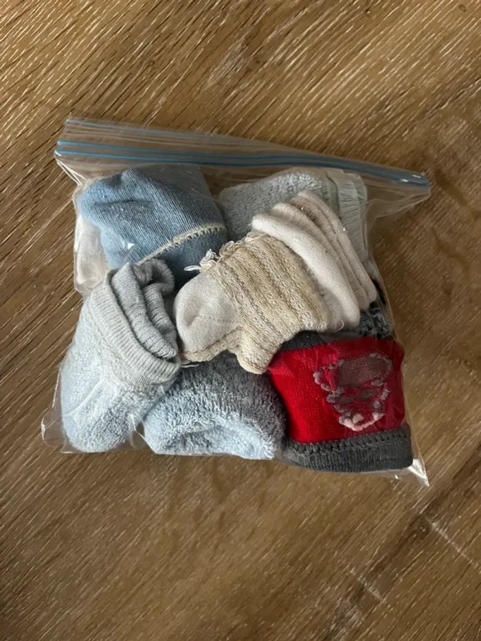 Lot chaussettes - photo numéro 2