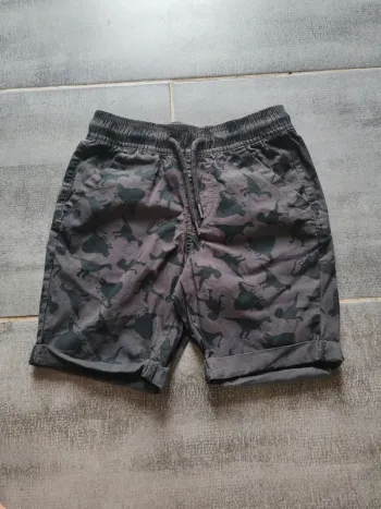 Short lupilu 4/6 ans