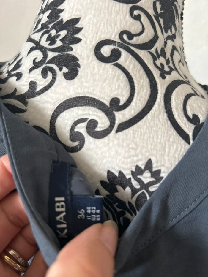 Très belle robe été grise 🥰 taille 36 kiabi - photo numéro 4