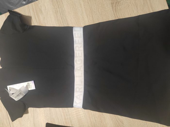 Robe neuve karl Lagerfeld - photo numéro 4