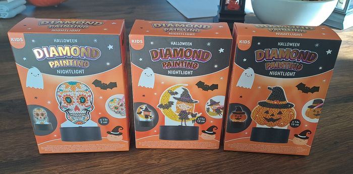 Activité manuelle enfants Halloween diamont painting nighlight