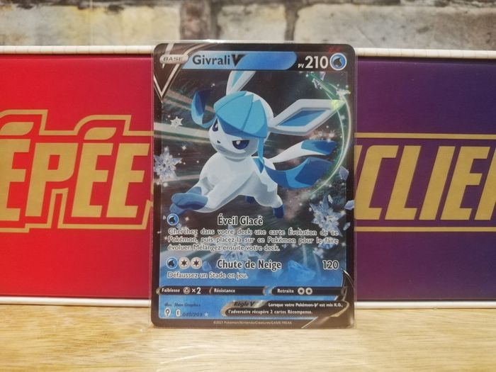 Carte Pokemon Givrali V Évolution Céleste