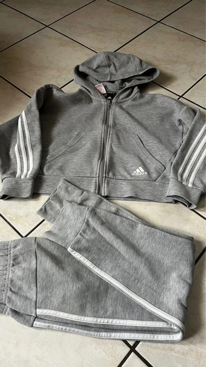 Ensemble survêtement Adidas - photo numéro 8