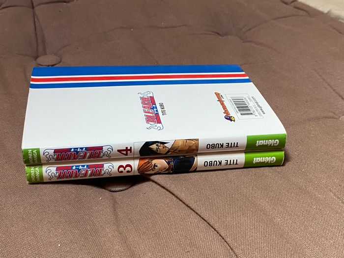 2 mangas Bleach tomes 3 et 4 - photo numéro 3
