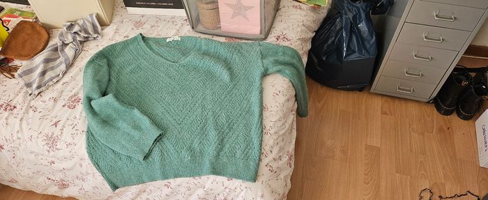 Pull trés bon état - photo numéro 3