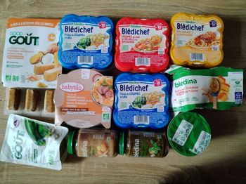 Lot de nourriture bébé