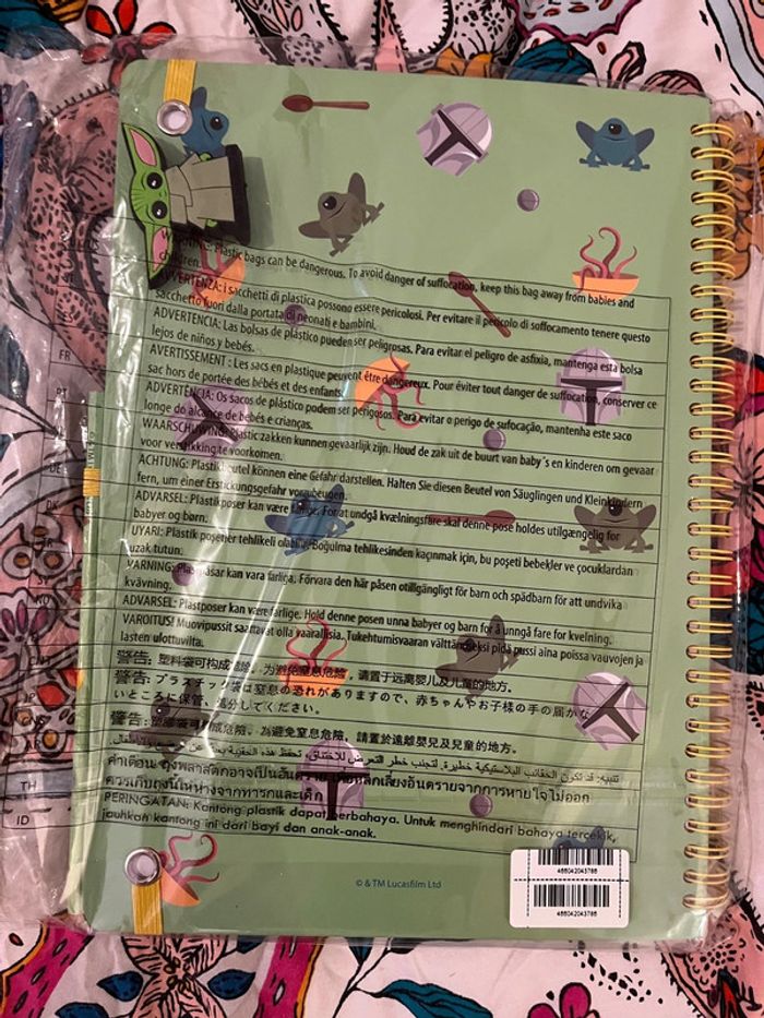 Cahier grogu / yoda neuf - photo numéro 4