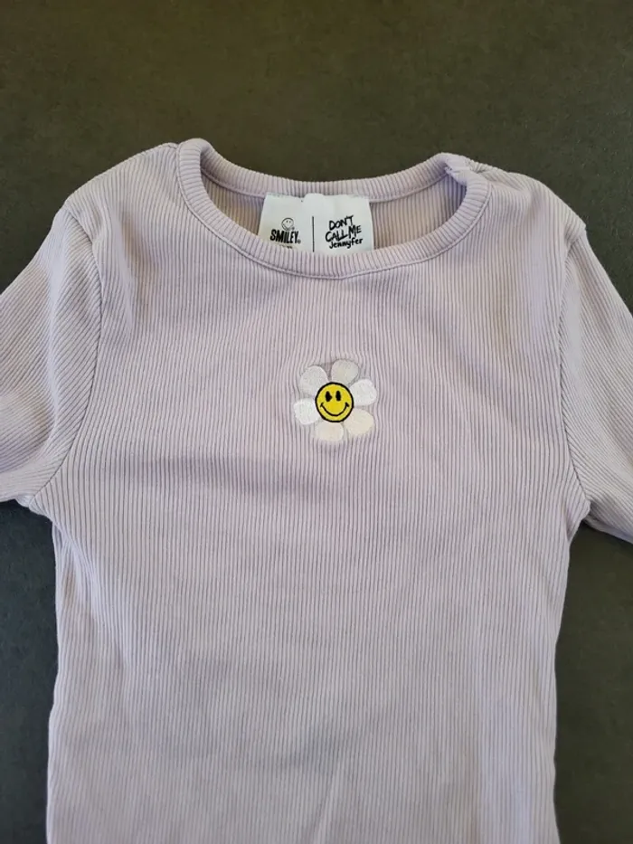 Tee-shirt manches longues violet smiley
