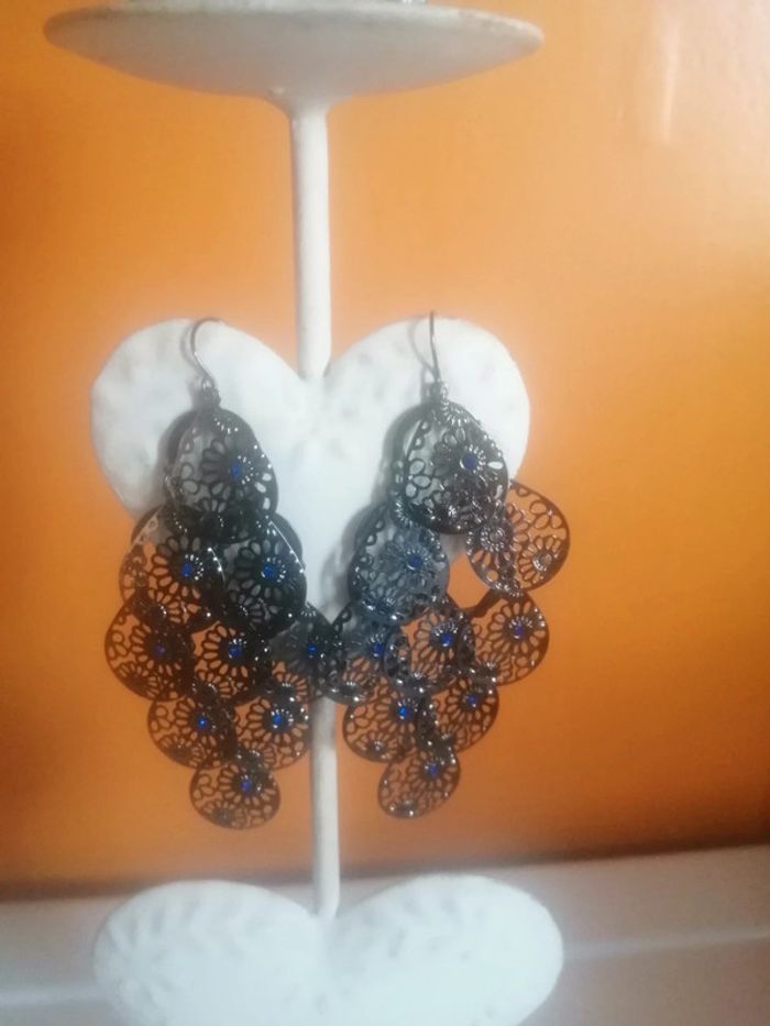 🌸Boucles d'oreilles cascade et cristal bleu 🌸 - photo numéro 2