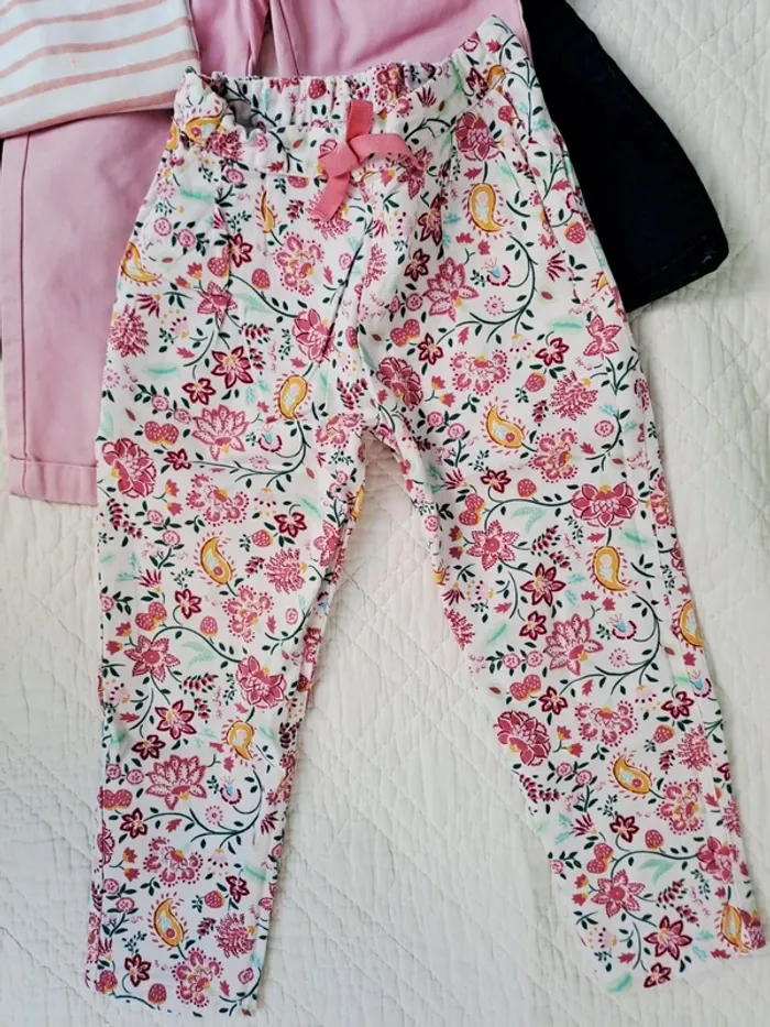 Lot de 5 pièces- 3 ans 🌞🌺 - photo numéro 2