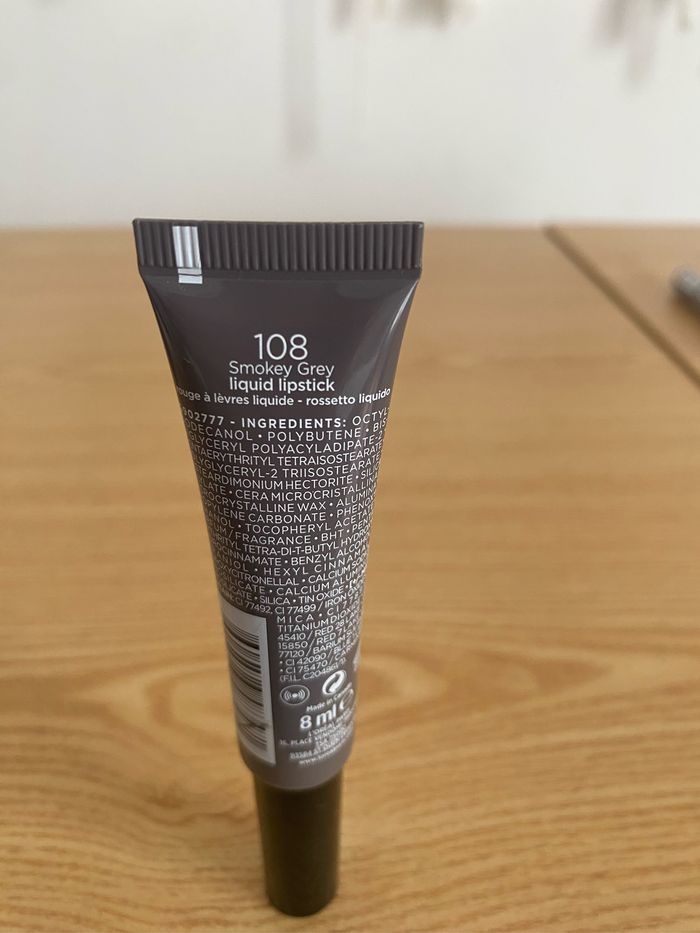 L’Oréal rouge à lèvres liquide - photo numéro 2