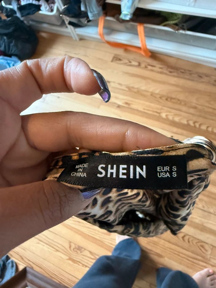 Blouse décolleté léopard shein satin - photo numéro 5