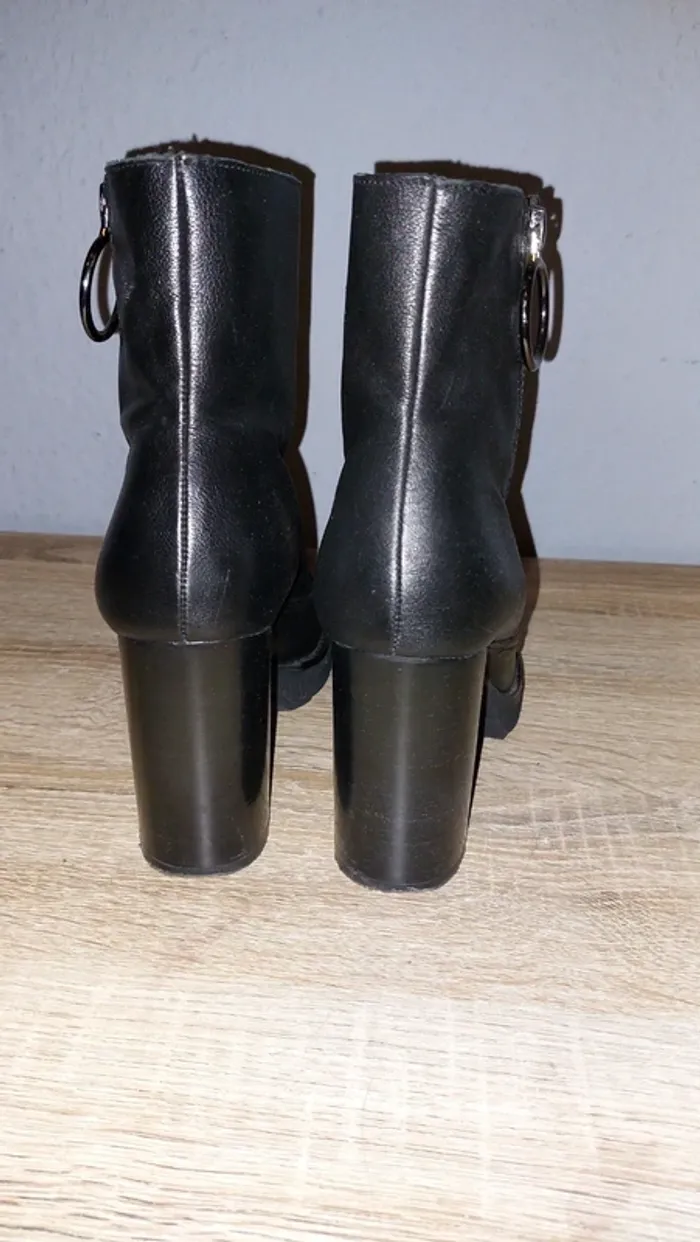 Bottines - photo numéro 4