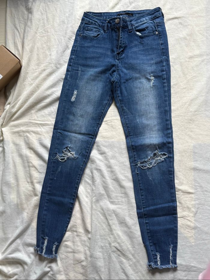 Jeans à trou Skinny - photo numéro 2